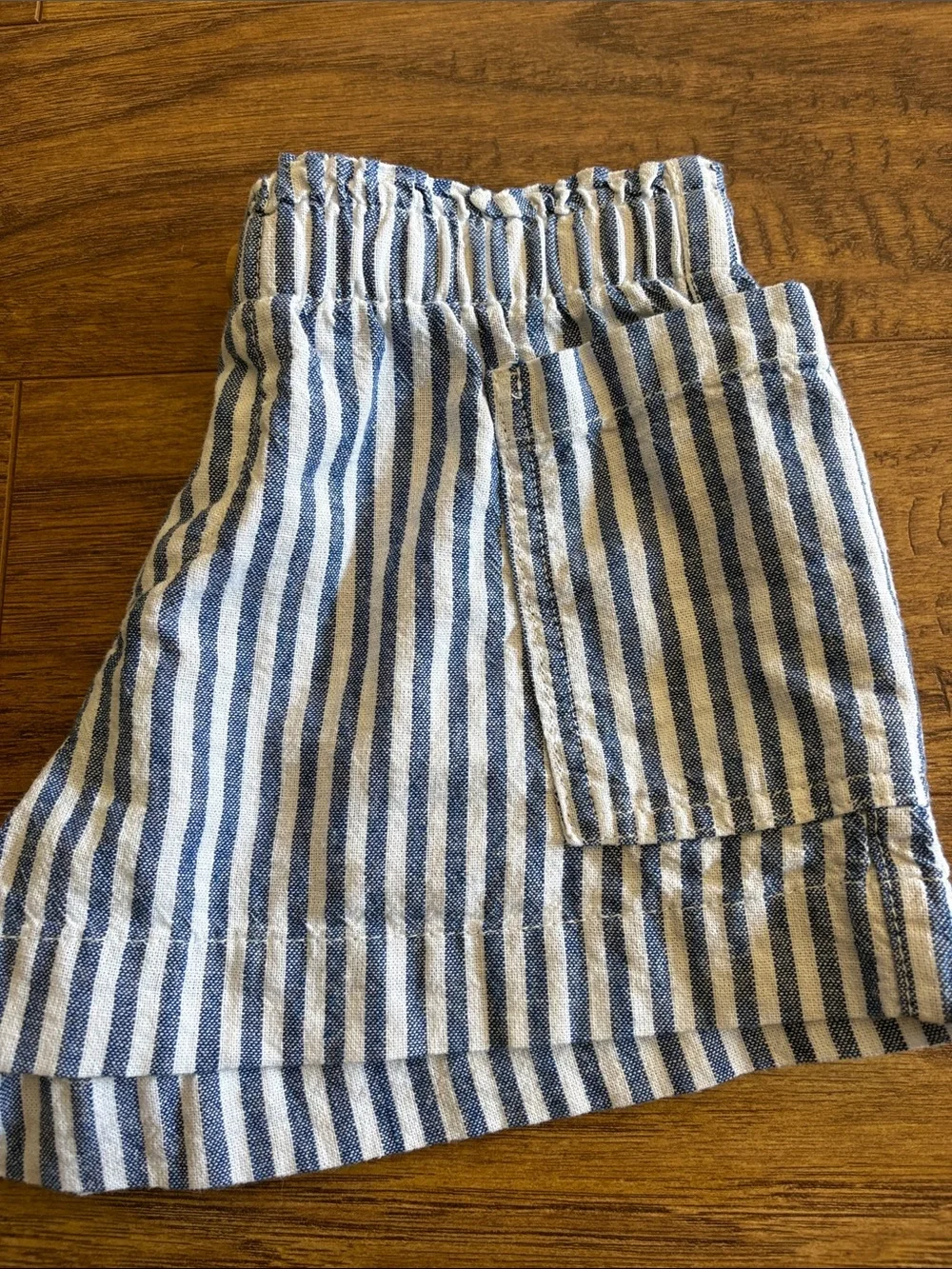 Old Navy Blue and White Striped Girls shorts